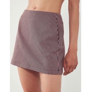 Urban Outfitters black & pink gingham mini skirt with pockets - Size XS